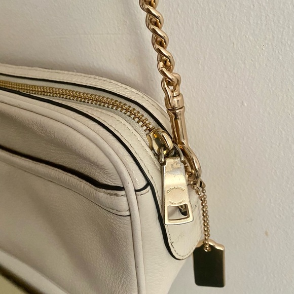 ‼️SOLD‼️coach crossbody purse - Picture 7 of 7